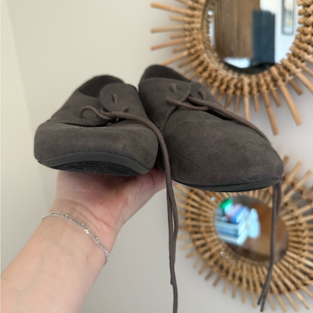 Grey Lace-Up Loafer Shoes - Picture 3 of 4